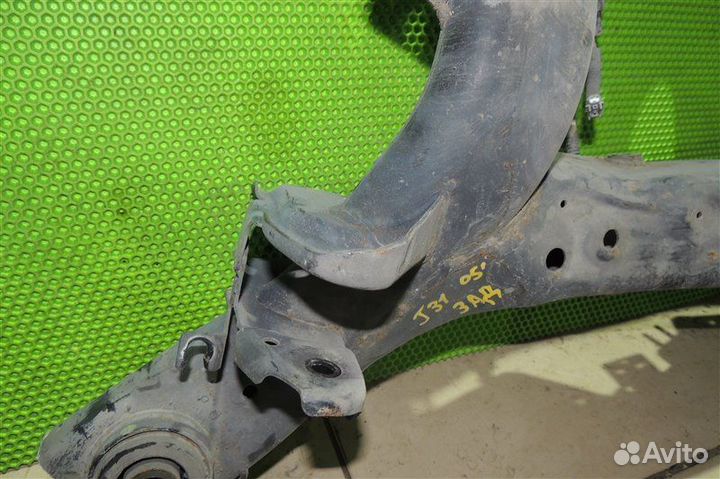 Балка подвески задняя Nissan Teana J31 VQ23DE 2005