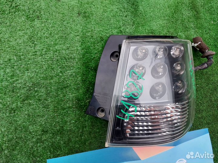 Фонарь задний правый Mitsubishi Outlander CW XL