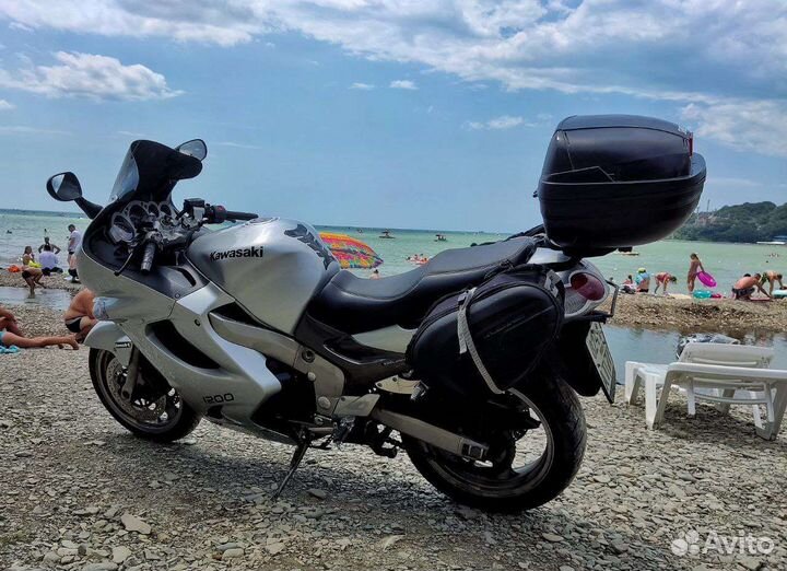 Kawasaki zzr 1200