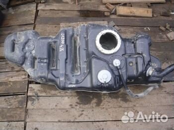 Бак топливный Лексус LX 3