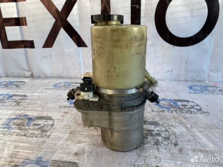 Насос эгур Opel Vectra C седан Z18XE 2003