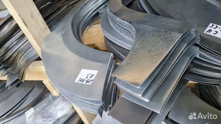 Пороги Nissan Cube Z10