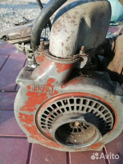 Бензопила Дружба Алтай,б/у,комплектующие для пилы