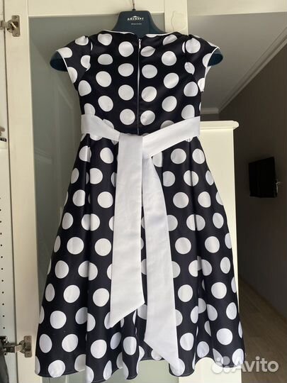 Платье для девочки нарядное