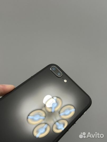 iPhone 8 Plus, 256 ГБ