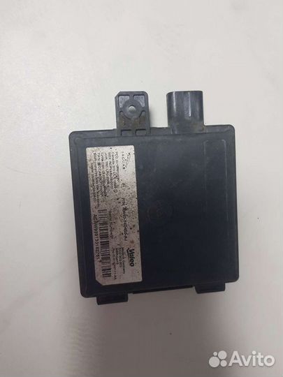 Датчик слепых зон Jguar XJ AW93-14D455-AJ