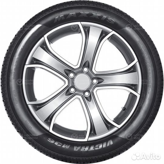 Maxxis Victra M-36 225/40 R18 92W