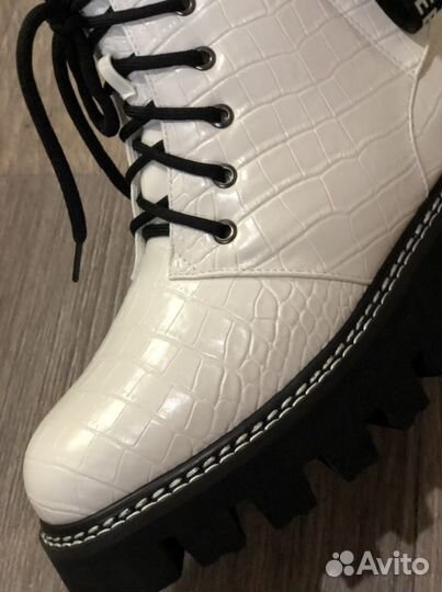 Ботинки женские