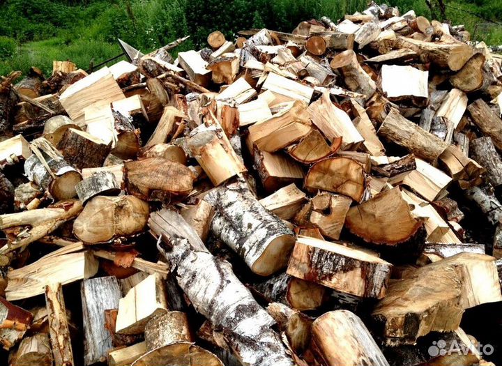 Дрова рядом