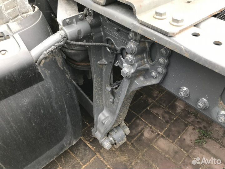 1899950 Кронштейн реактивной тяги Daf XF106