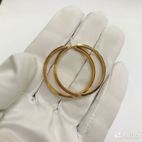 Золотые серьги