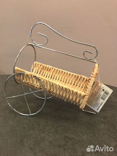 Бутылкодержатель, подставка для бутылки