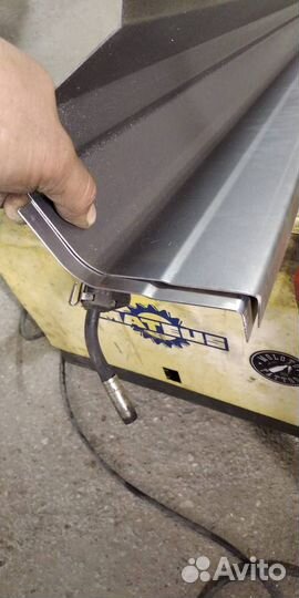 Порог автомобильный