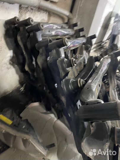 Подрамник на nissan x trail