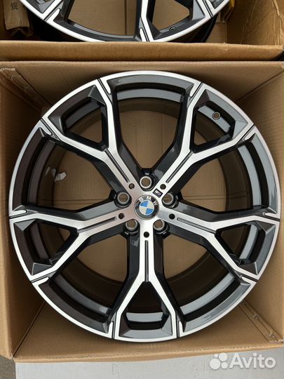 Диски оригинал BMW X5/X6 G05 R21 741M новые