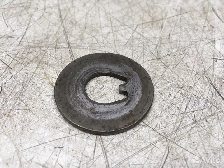 Шайба задней ступицы упорная Audi 100 C4