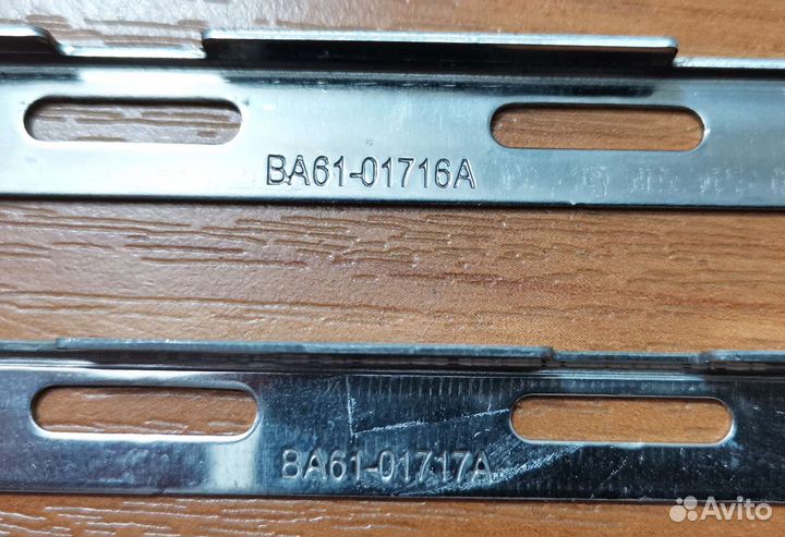 Петли для ноутбуков Samsung NP300* / NP305*