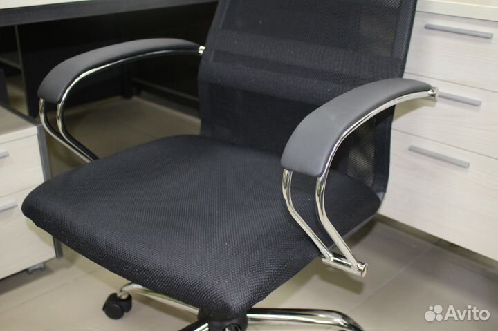 Офисное кресло Alvest AV 142 CH