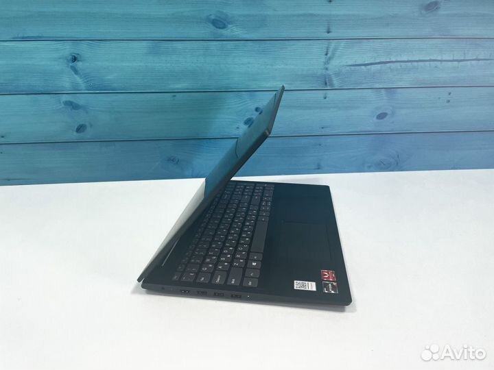 Ноутбук Lenovo на Ryzen / Radeon