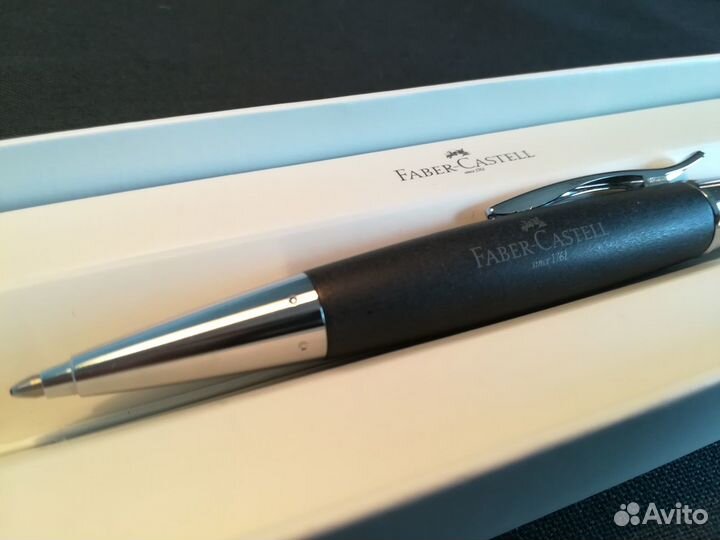 Ручка шариковая Faber-Castell