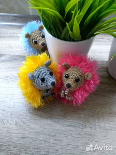 Ежик игрушка вязаная