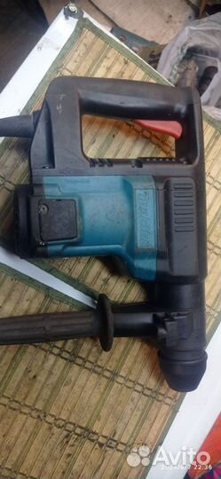 Перфоратор makita HR3000C