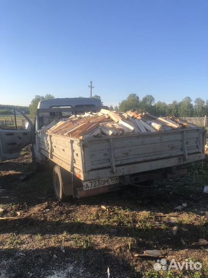 Дрова, перегной, навоз