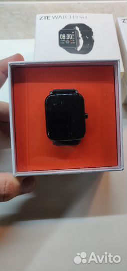SMART часы ZTE Watch Live