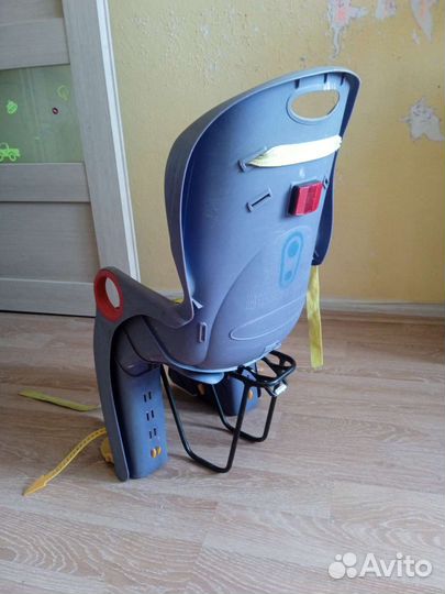 Детское велокресло на багажнике