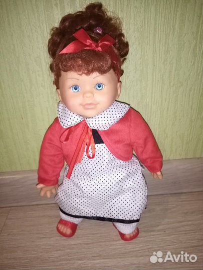 Кукла интерактивная