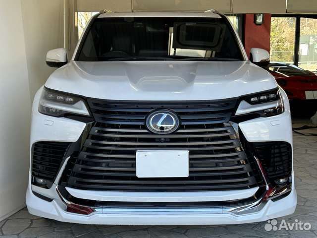 Lexus LX 3.5 AT, 2022, 5 000 км