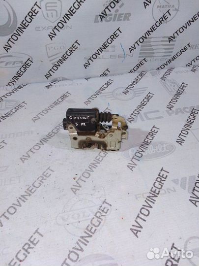 Замок двери задней правой Лада Ларгус