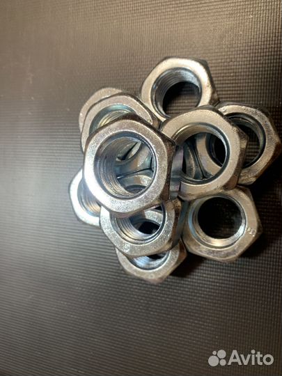 Гайка высокопрочная оцинкованная м27 кл.пр. 8.0 DI