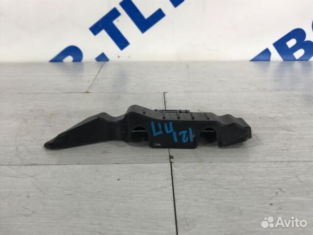 Кронштейн переднего бампера правый hyundai solaris