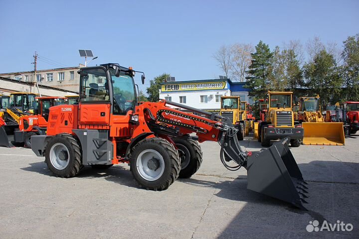 Телескопический погрузчик Redstar TL2500G, 2023