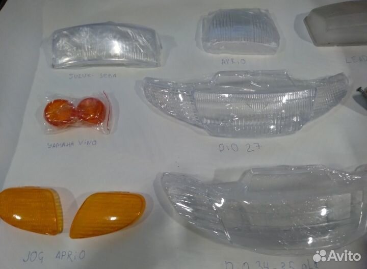 Стекло фары скутер