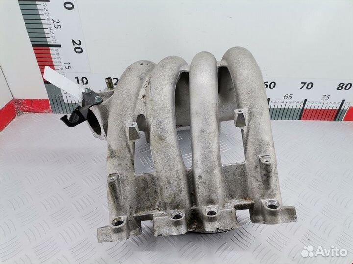 Коллектор впускной для Volkswagen Passat 5