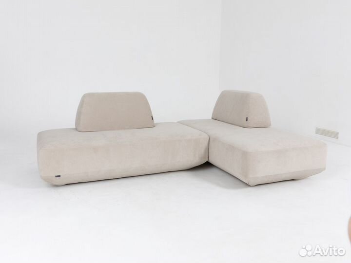 Диван прямои 4400х1700 мм