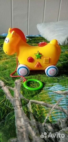 Погремушки и резиновые игрушки