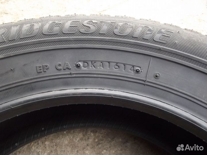 Bridgestone Blizzak VRX 185/65 R15