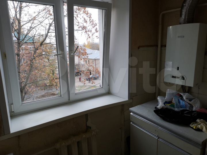 2-к. квартира, 45 м², 4/4 эт.
