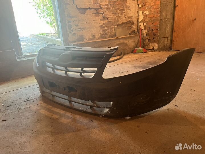 Передний бампер LADA Granta