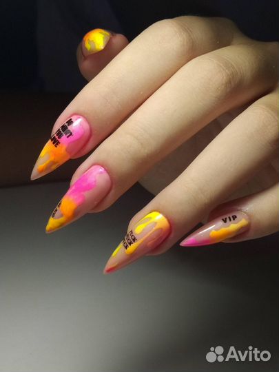 Наращивание ногтей на дому