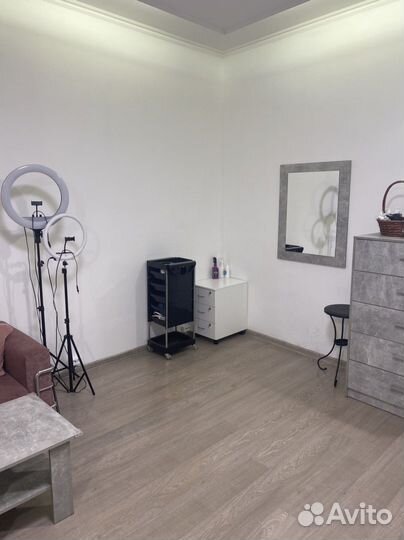 Аренда рабочего места для мастера маникюра