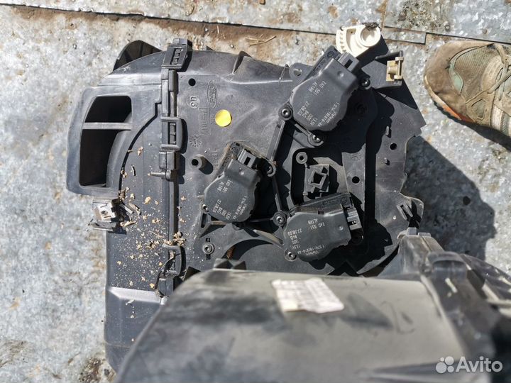 Печка отопитель Ford Mondeo 3 по запчастям