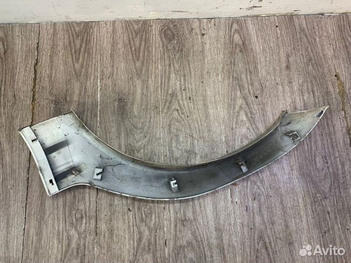 Накладка на крыло передняя правая Daihatsu Terios