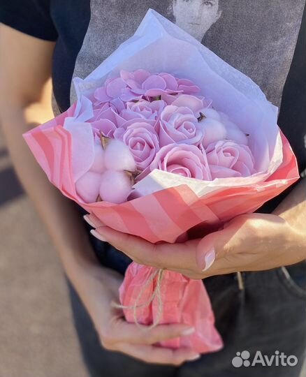 Букет из мыльных роз на день учителя