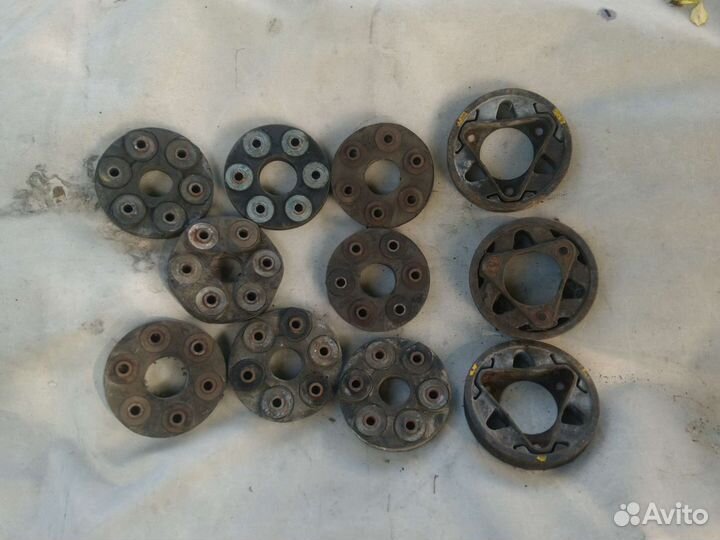 Эластичная муфта на Мерседес W123