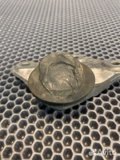 Опора кпп Bmw X7 G07 M-pack B57D30 2020