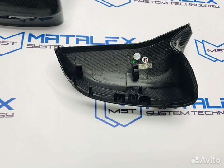 Накладки зеркал BMW F90 сухой карбон